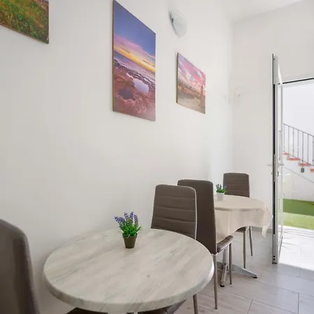 Calabisso בית הארחה קאלאסטה